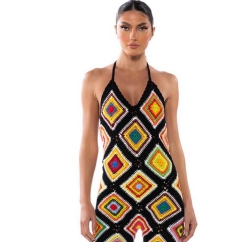 AKIRA Colorful Geometric Crochet Swim Coverup
